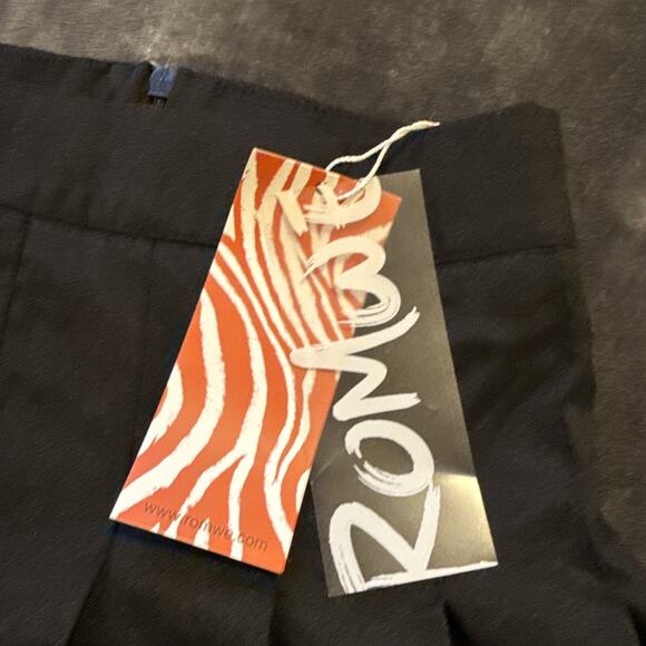 Romwe-Womens Mini Skirt-Pleated Zip Up-Black-Size S-NWT - Picture 6 of 11